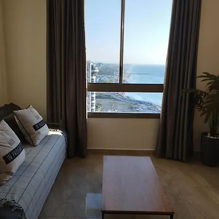 דירות אלמוג - מגדל הים Haifa Room photo